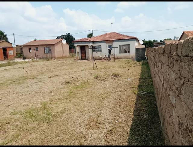 2 BEDROOM HOUSE FOR SALE IN SOSHANGUVE SOUTH